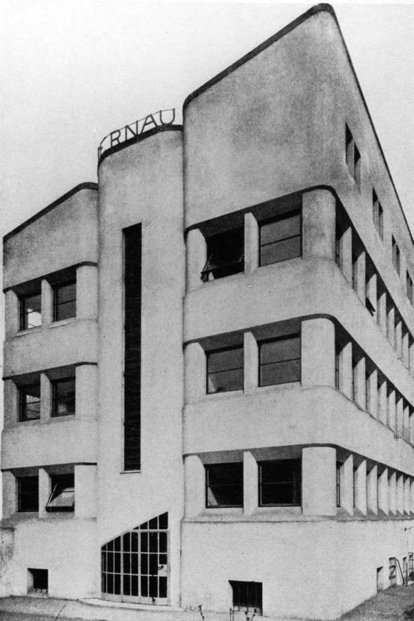 Bürohaus Sernau Schwarz-Weiß-Foto des Bürohauses Sernau in Halle/Saale